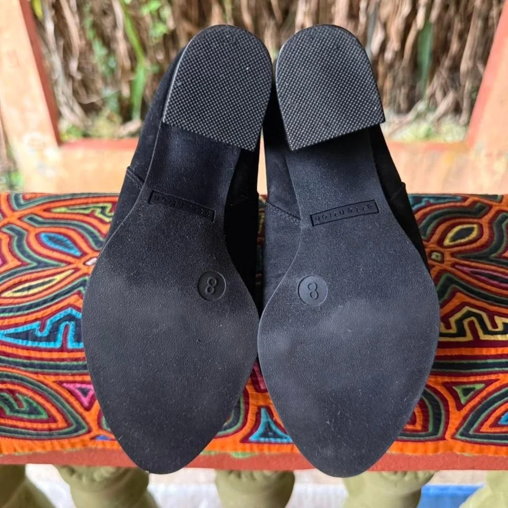 3 FOR $15 DEAL / Attention Chelsie black ankle boots size 8 womens - PVBUNDLE‎